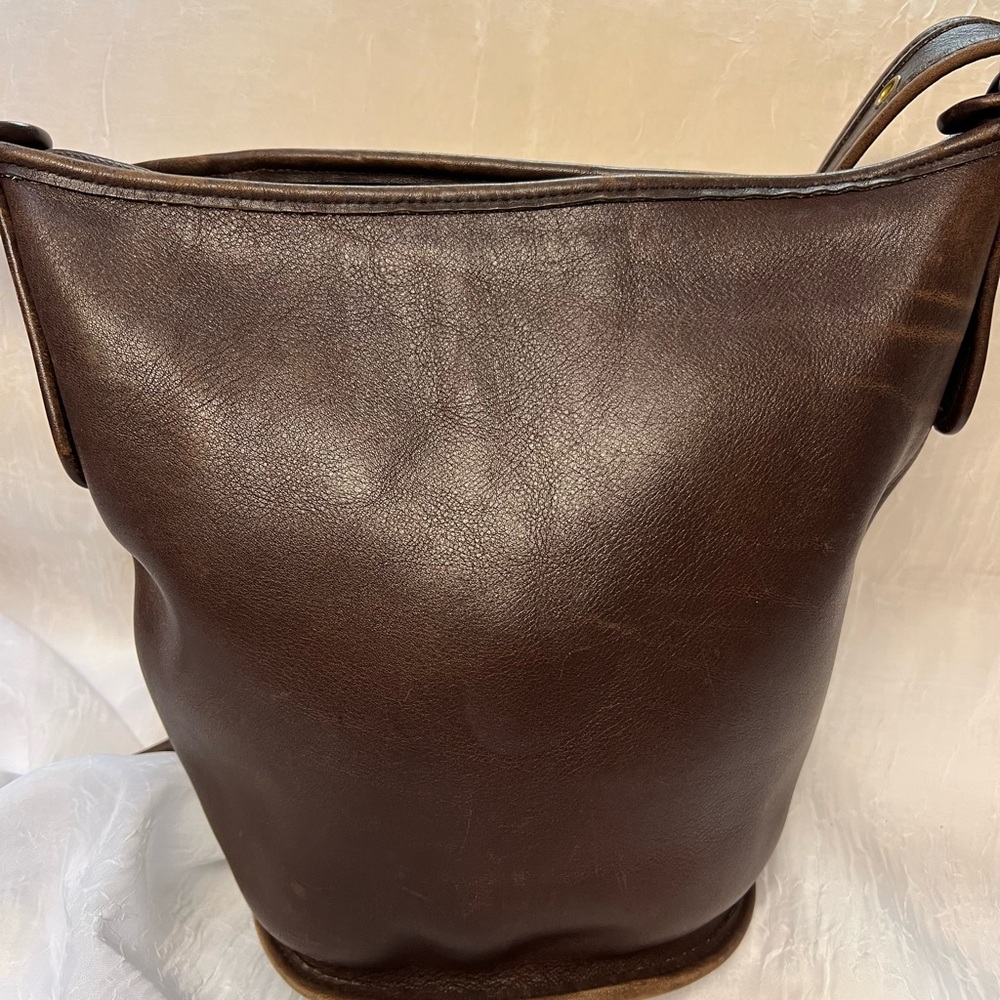 Classic Coach brown leather hobo